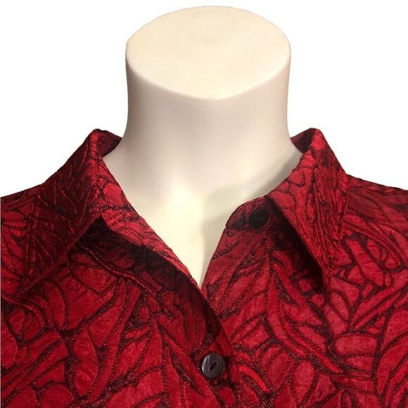 Chico’s Design Red Button Front Blouse Floral Embroidered Quilted Iridescent 3 - Picture 2 of 7